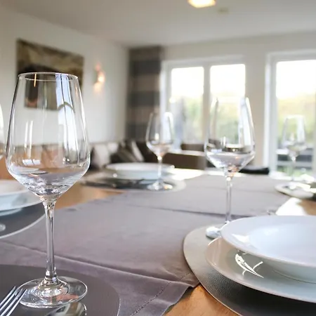 Dueuenleev Semesterbostad *